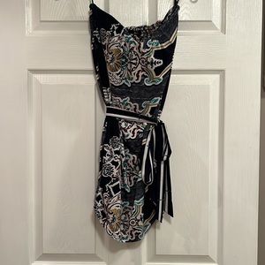 Strapless adorable dress, worn once
